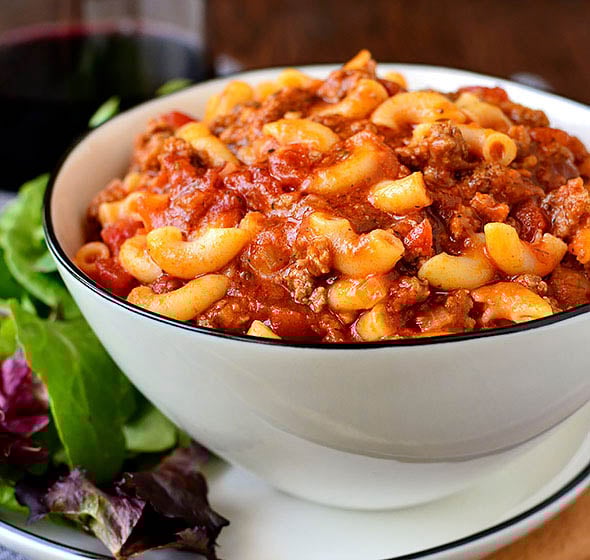 Easy American Goulash: Your Go-To Weeknight Comfort Meal